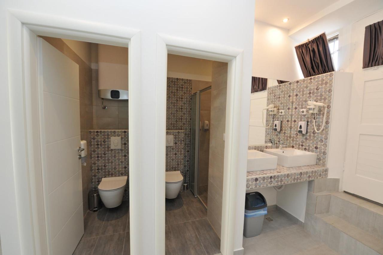 Auberge de jeunesse Flamingo à Split Extérieur photo